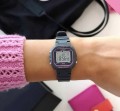4549526169915 ZEGAREK DZIECIĘCY CASIO LA-20WH-8ADF