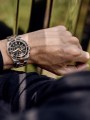 241952_hand.jpg