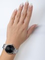 01.1721.105_hand.jpg