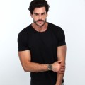 8-sector-oversize-watch-r3253102026_v4n13c.jpg