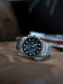 eqb-1100d-1aer_edifice_2022_lifestyle_offigure_mbu-_2_.jpg