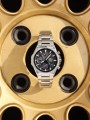 eqb-1100d-1aer_edifice_2022_lifestyle_offigure_mk.-_1_.jpg
