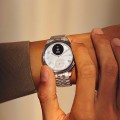 7.-scanwatch-nova-brilliant-silver_-lifestyle_ekg.jpg