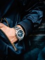 gm-2110d-2ber_or02_wristshot_web.jpg