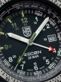 luminox_xl.8837.set_detail_1_1.jpg